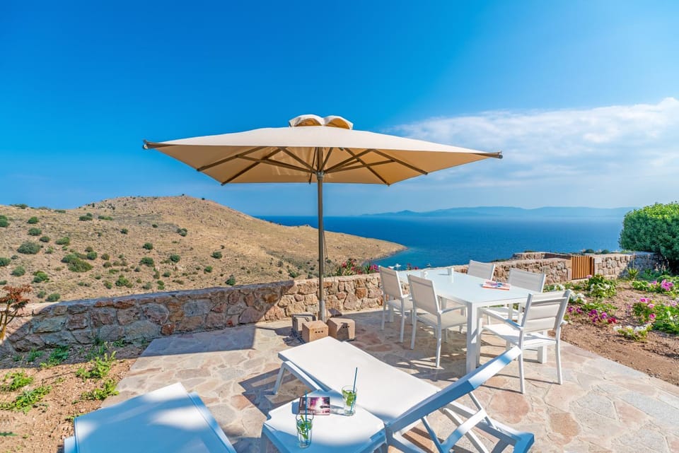 Garden, Sea view