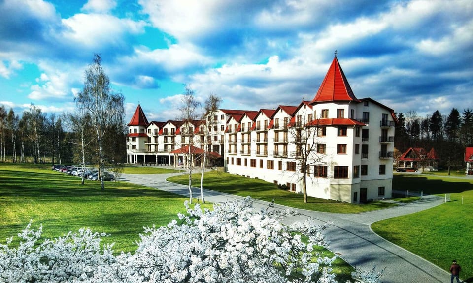 Property building, Spring