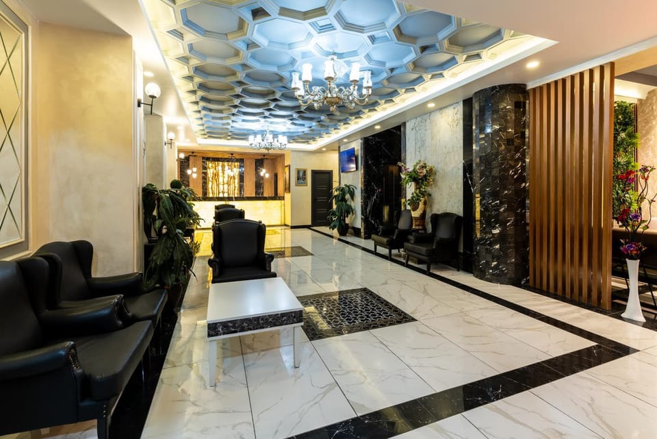 Living room, Lobby or reception, Lobby or reception, Seating area