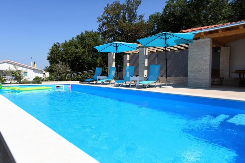 Balcony/Terrace, Banquet/Function facilities, Swimming pool