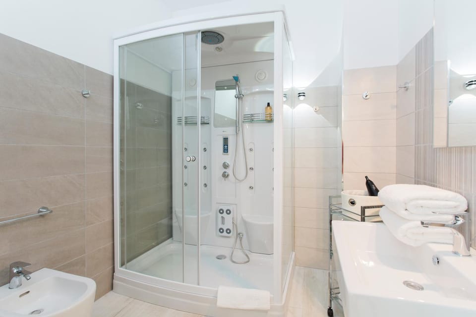 Bathroom, Bedroom