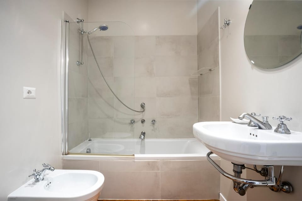 Gatsby Guest House - Zen 60 Bed and Breakfast in Rome