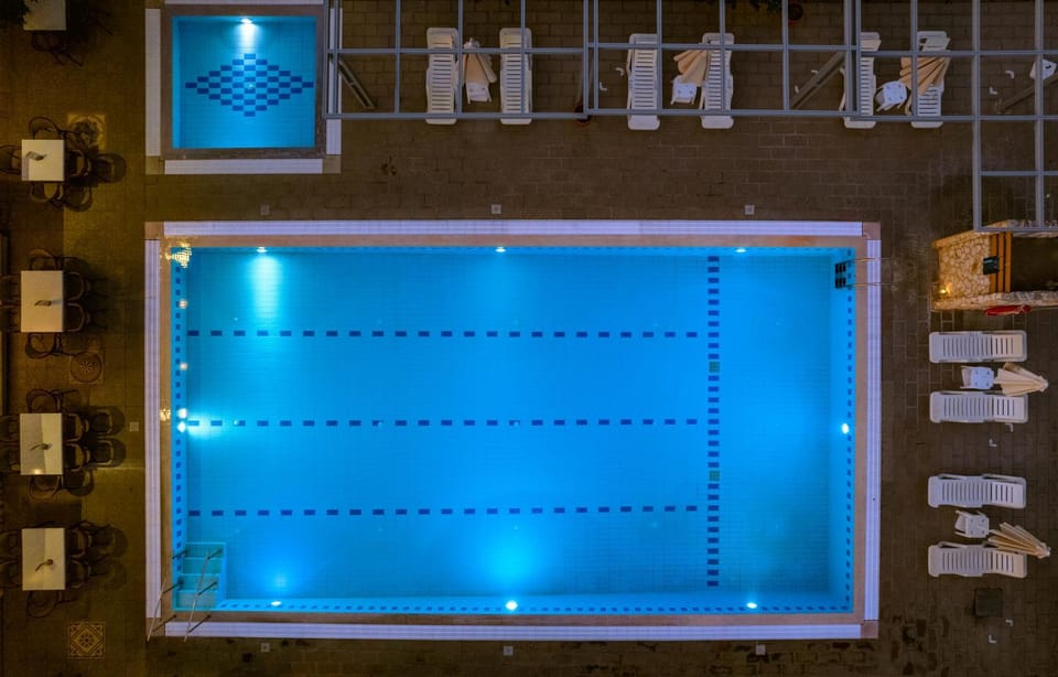 Property building, Restaurant/places to eat, View (from property/room), View (from property/room), Pool view, Pool view, Swimming pool, Breakfast