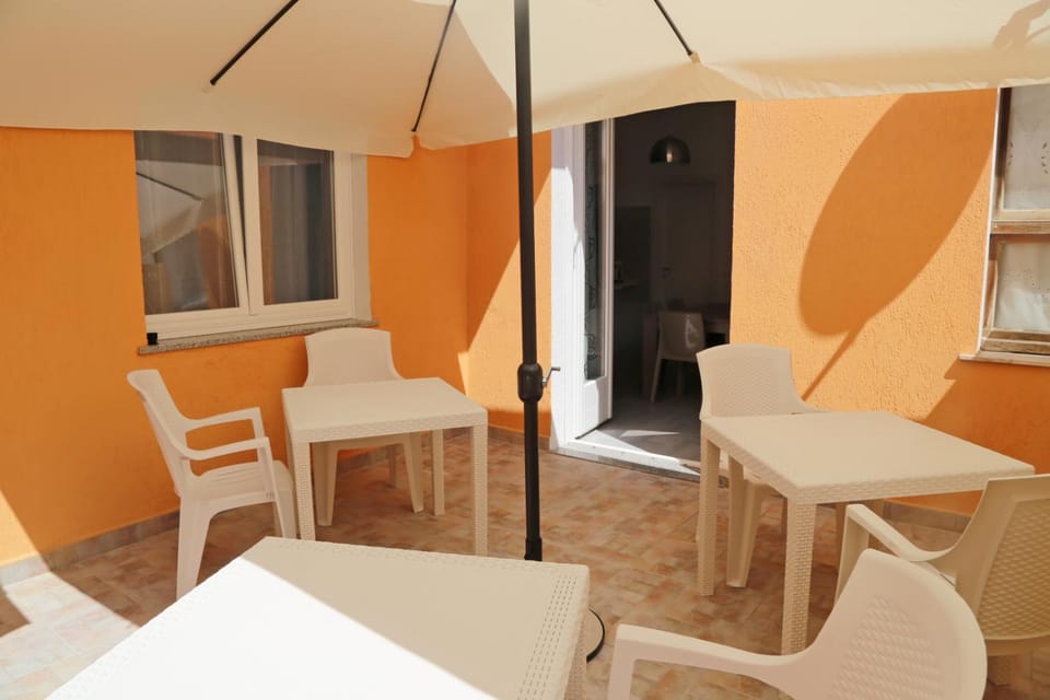 Lounge or bar