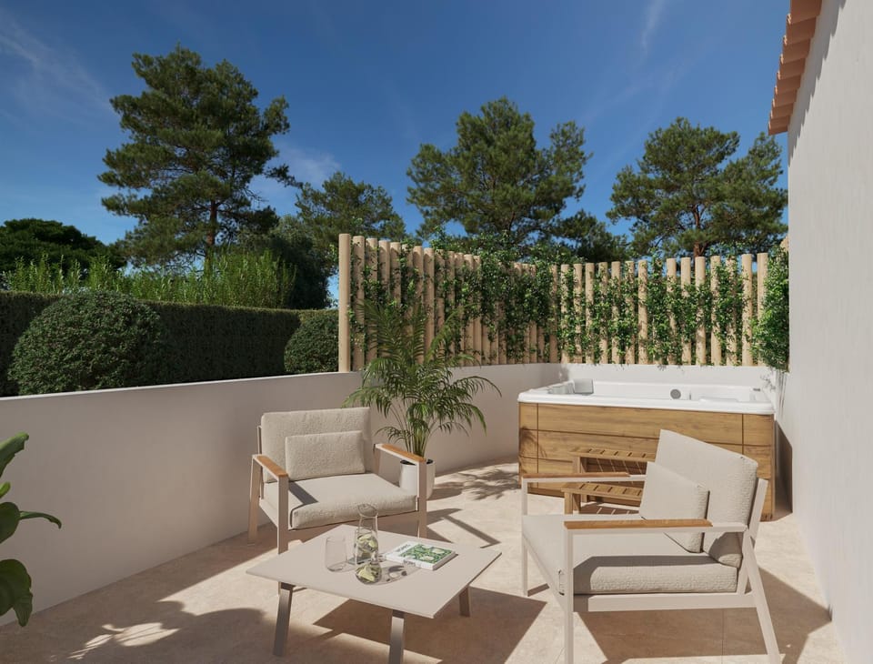 Hot Tub, Balcony/Terrace