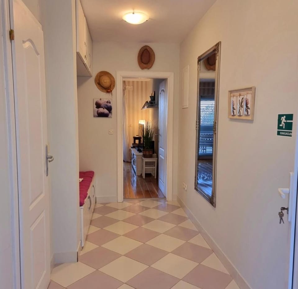 Apartments Maruška i Jana Apartment in Dubrovnik-Neretva County