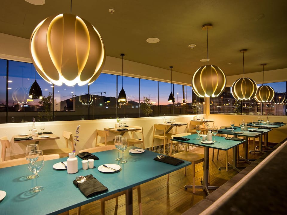 Restaurant/places to eat