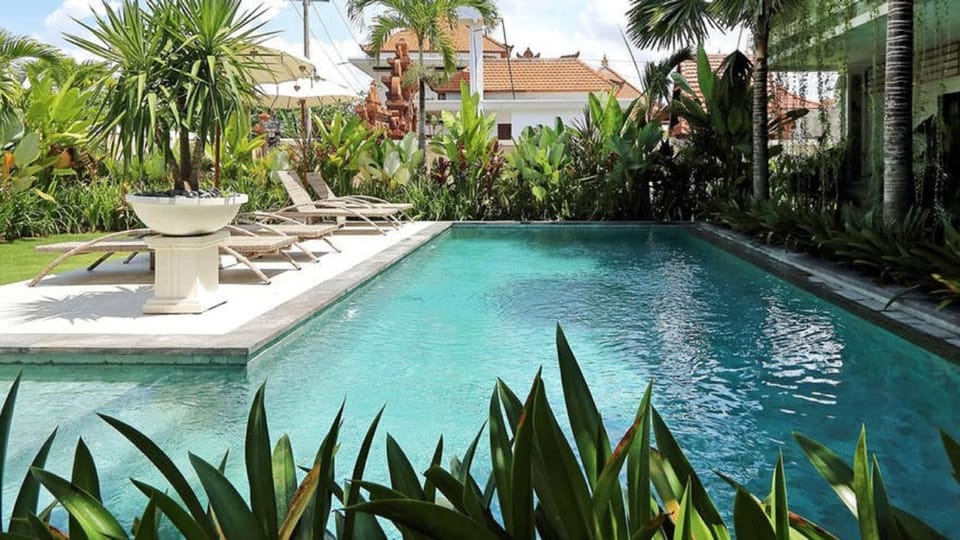 Pool view, Swimming pool