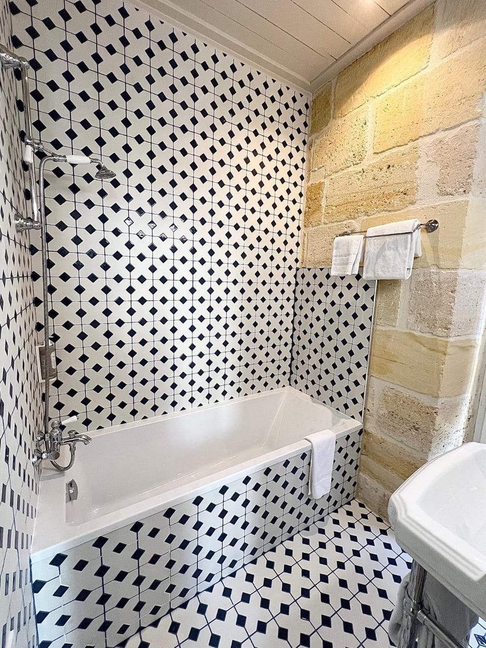Bathroom, Bath