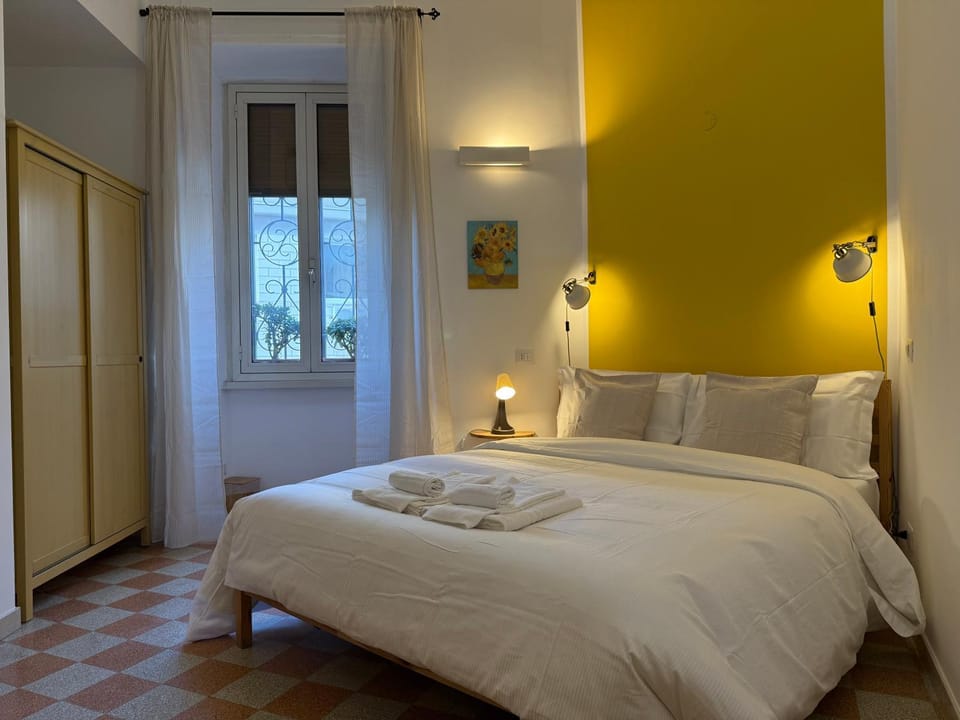 Bed, Photo of the whole room, Bedroom, towels, wardrobe