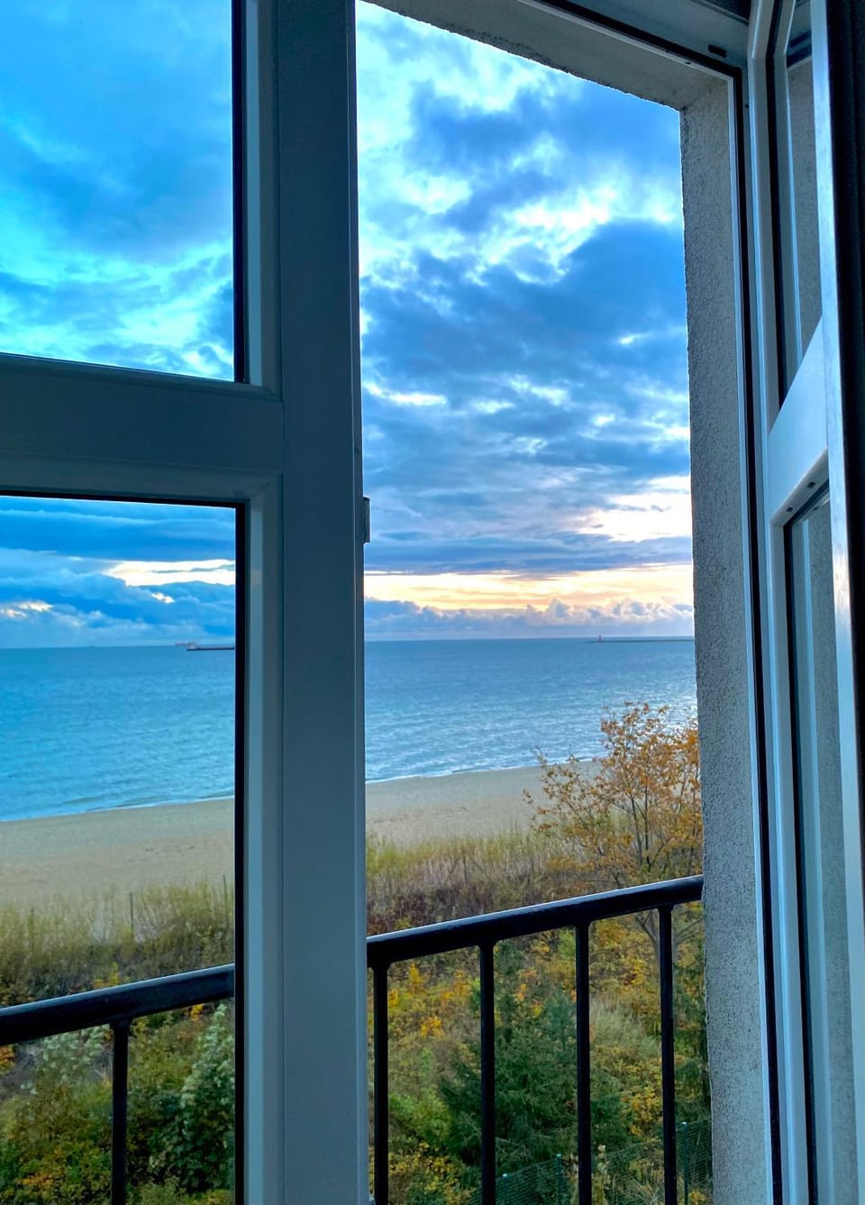 Natural landscape, View (from property/room), Balcony/Terrace, Sea view