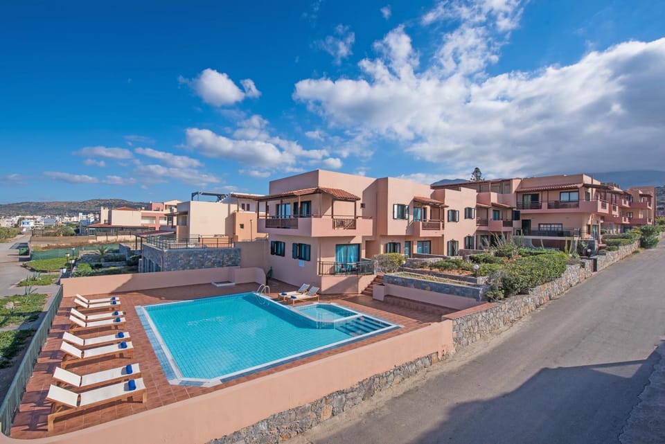 Property building, Swimming pool