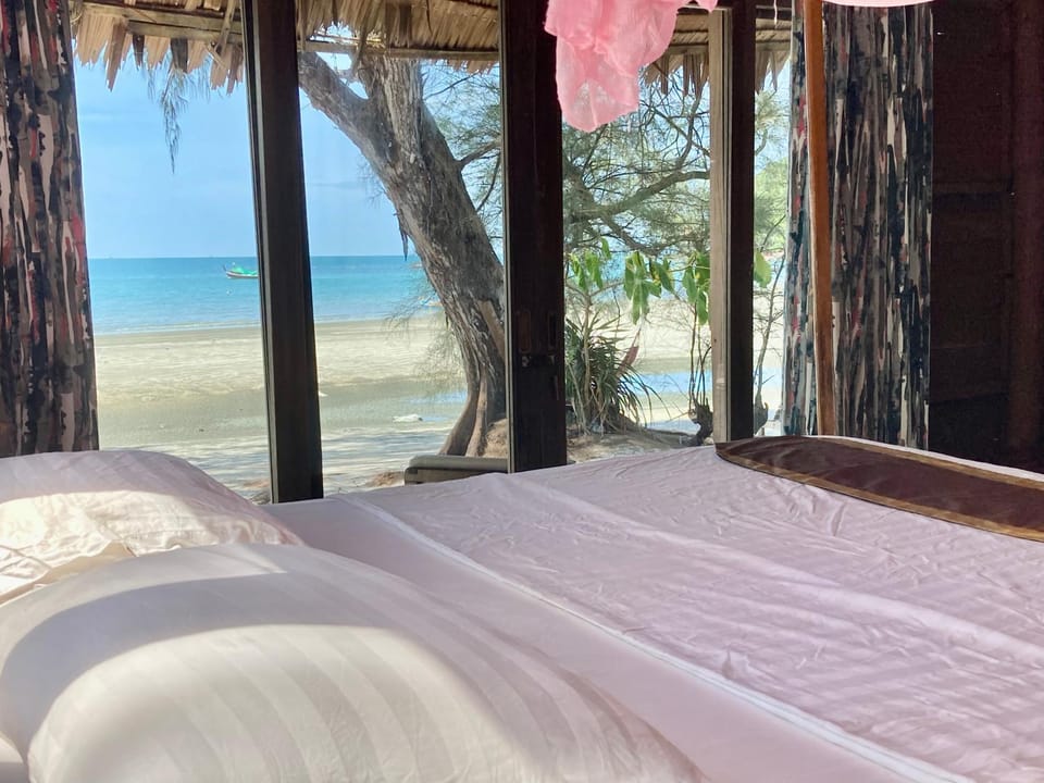 La Ong Lay Resort in Ko Phayam
