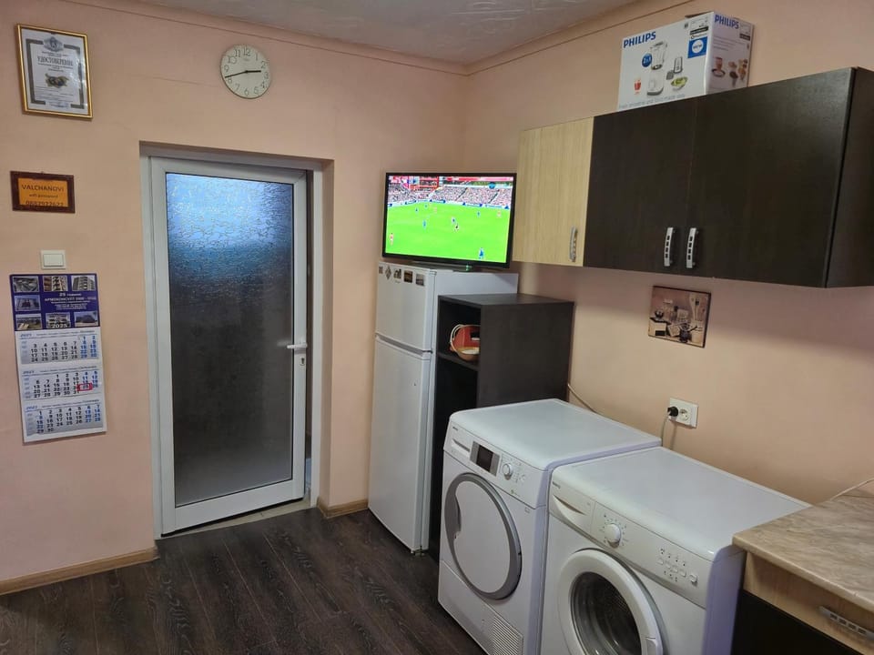 Guest House Valchanovi Bed and Breakfast in Jambol, Bulgaria