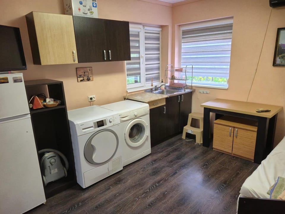 Guest House Valchanovi Bed and Breakfast in Jambol, Bulgaria