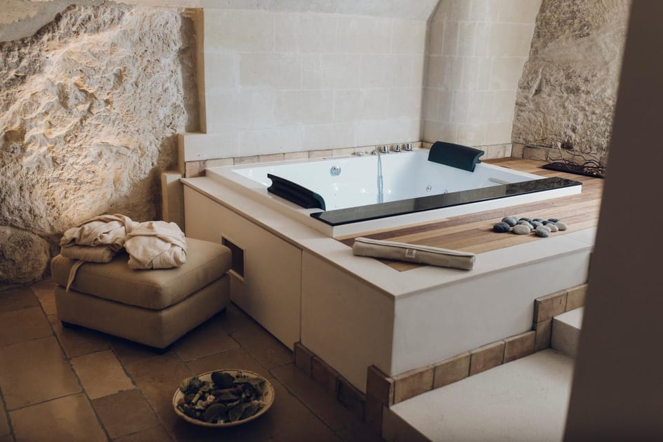 Hot Tub, Spa and wellness centre/facilities