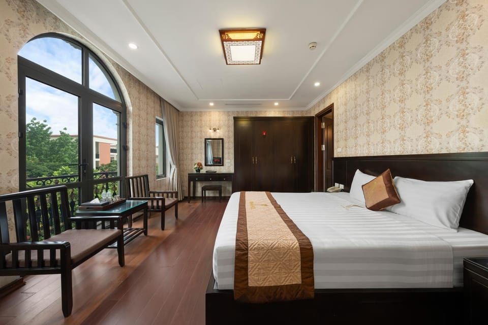 Bed, View (from property/room), Photo of the whole room