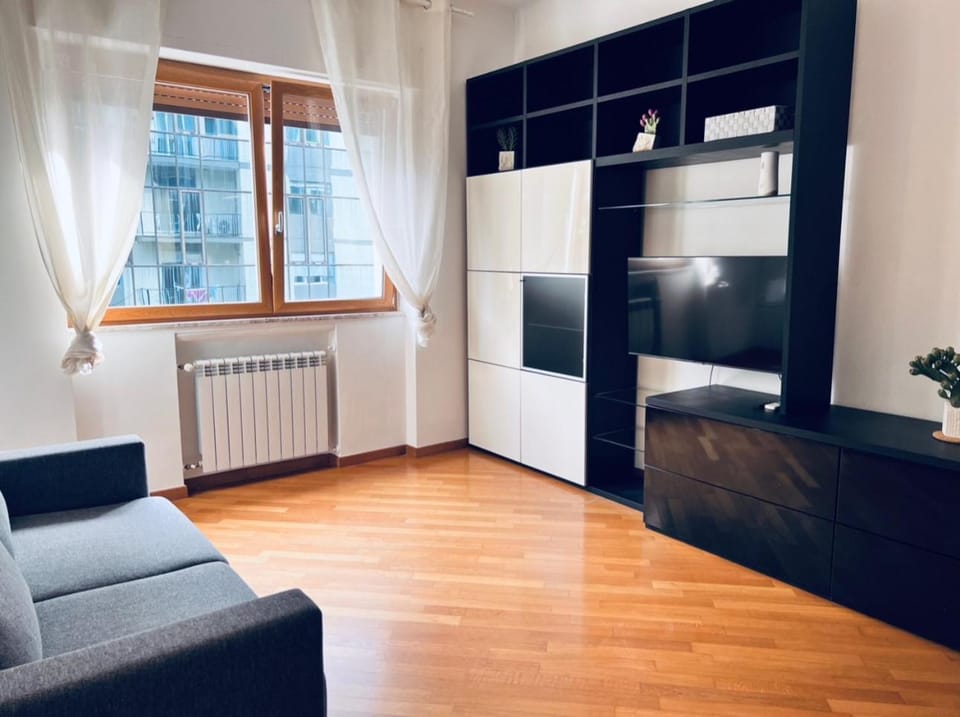 Best Stay - Central Station Suite Apartments Apartment in Bari