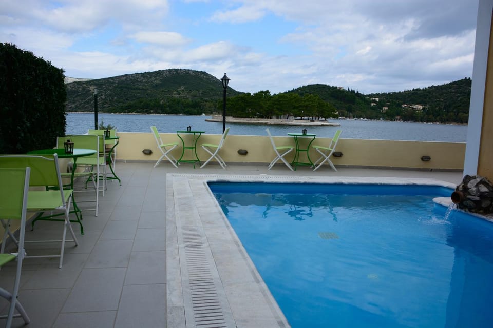 Pool view, Swimming pool