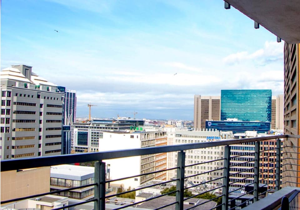 Balcony/Terrace, City view