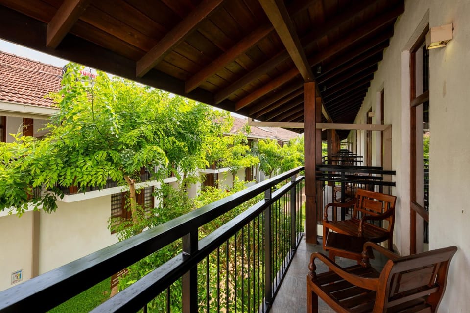 Property building, Day, Garden, View (from property/room), Balcony/Terrace, Seating area, Garden view
