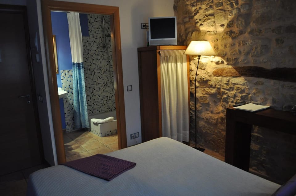 Shower, Toilet, Photo of the whole room