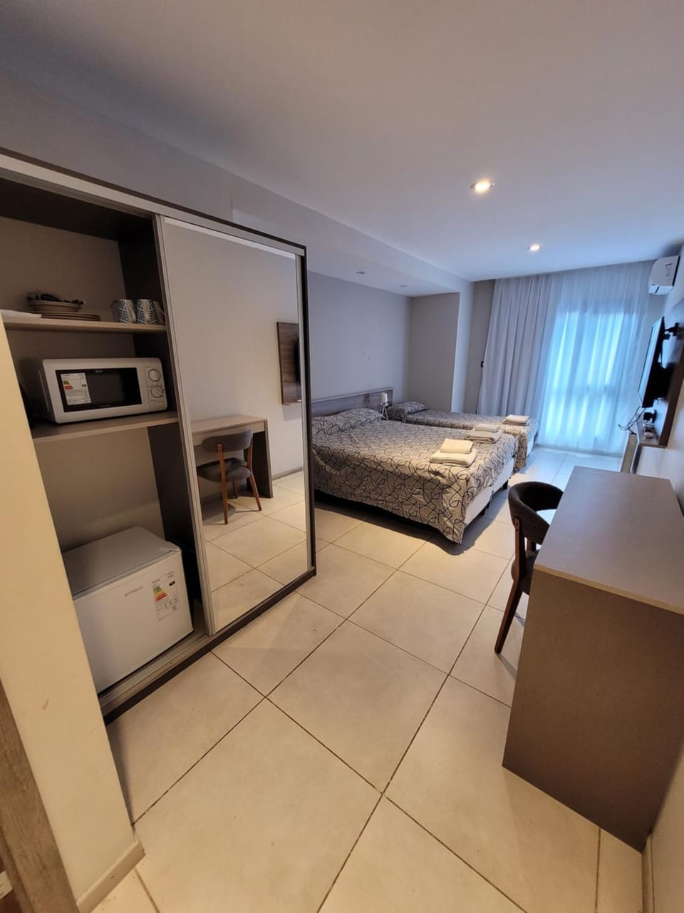 Bed, Kitchen or kitchenette