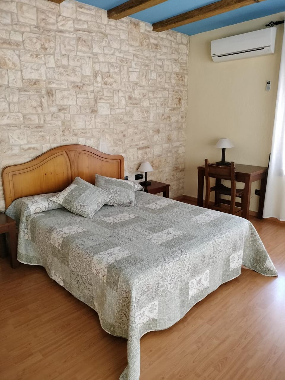 Hostal del Senglar Bed and Breakfast in Catalonia