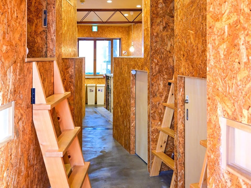 Photo of the whole room, bunk bed
