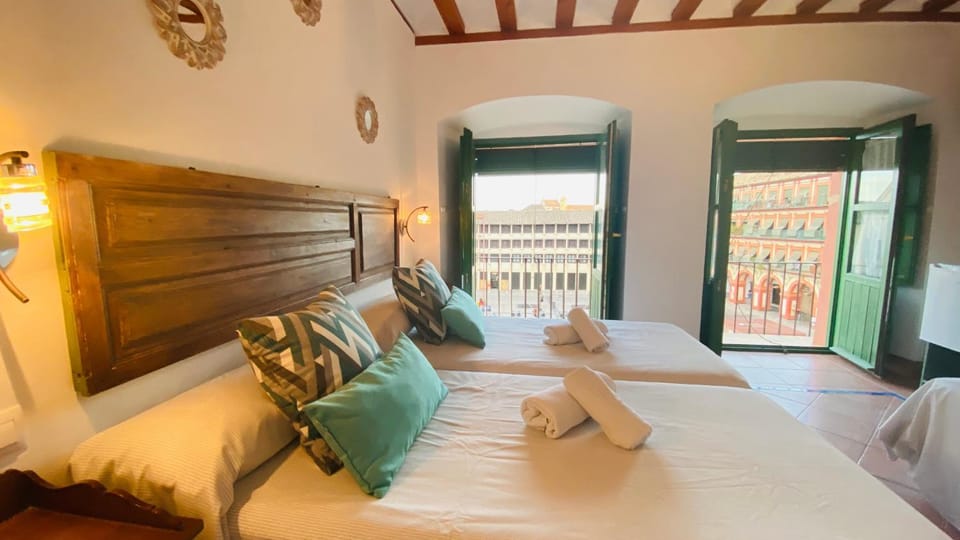 Hostel Plaza Mayor Corredera Bed and Breakfast in Cordoba