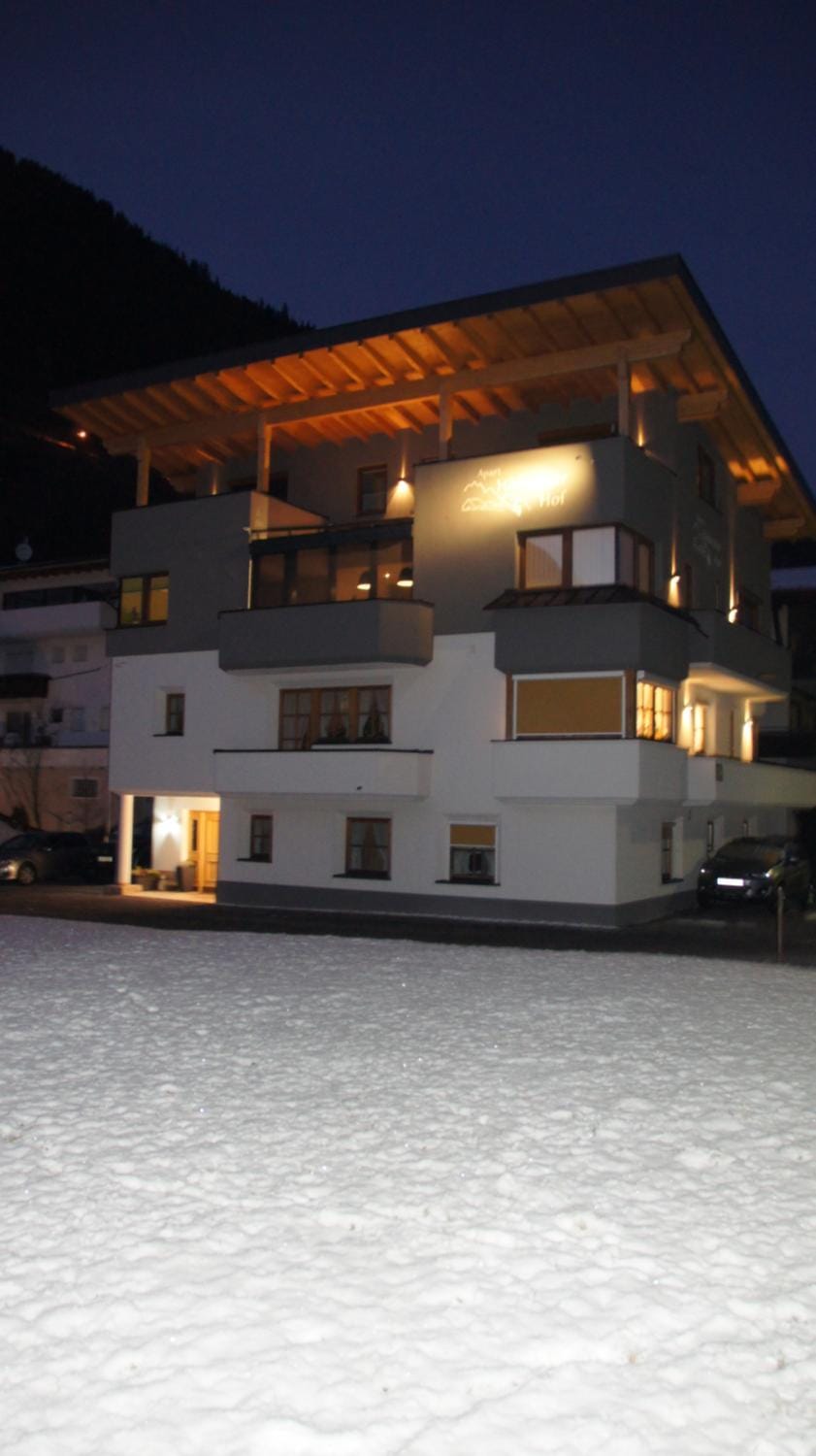 Apart Höferauer Hof Apartment in Canton of Grisons