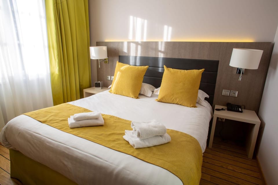 Logis Hôtel & Restaurant - Les Tuileries Hotel in Grand Est