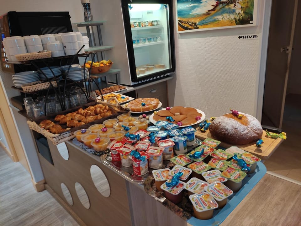Buffet breakfast