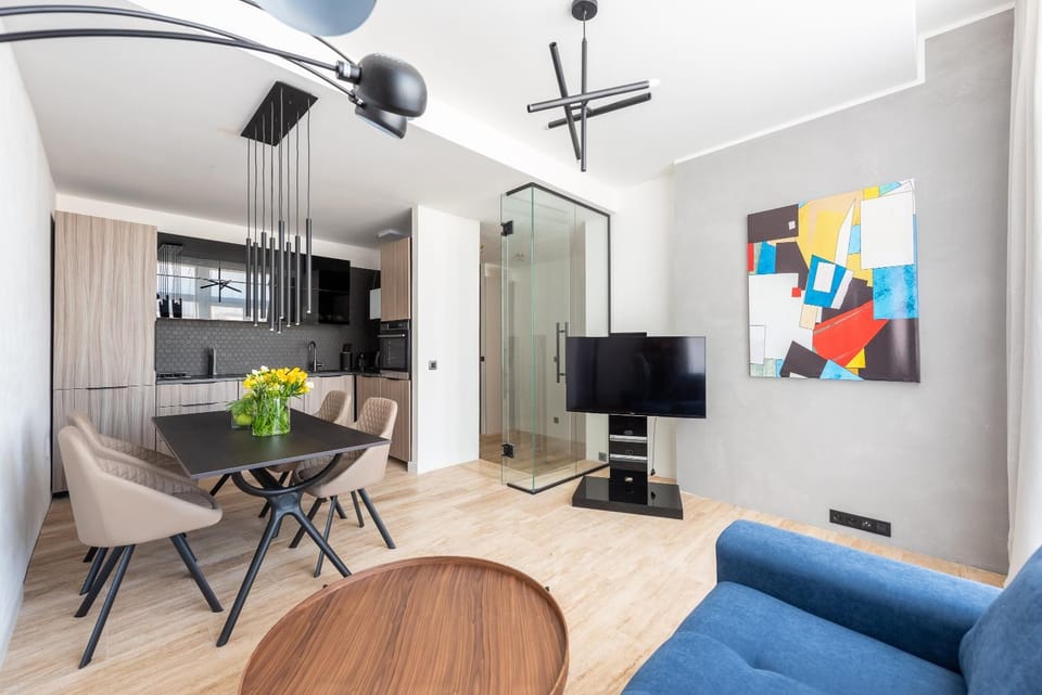 Living room, Dining area, kitchen