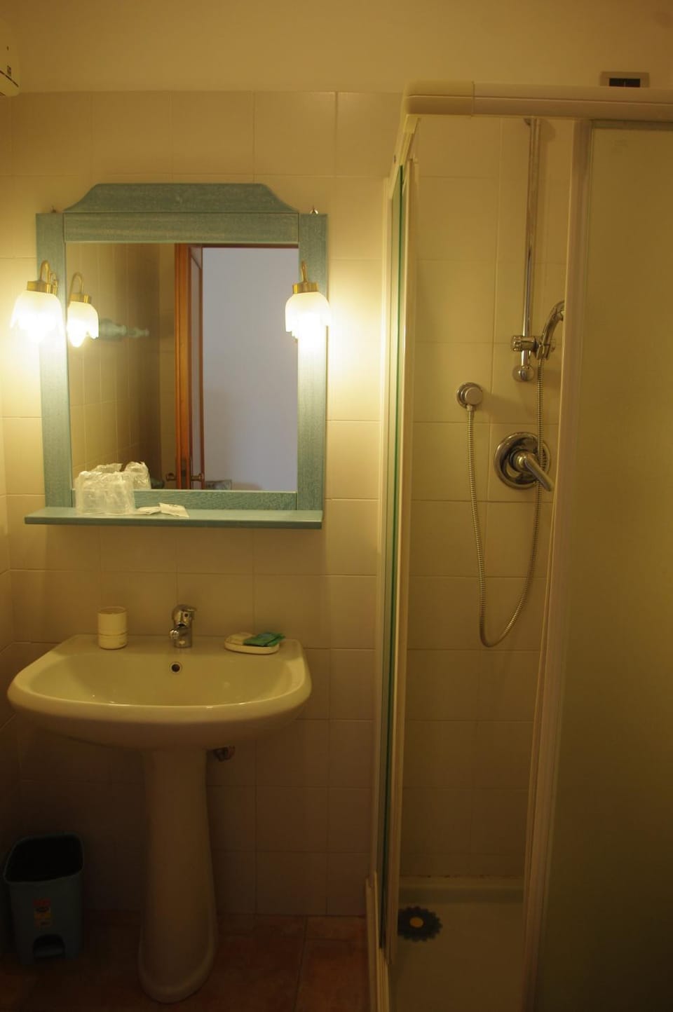 Shower, Bathroom, Bedroom