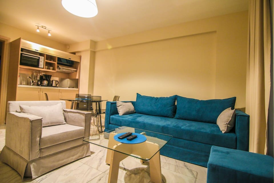 Kitchen or kitchenette, Living room, Seating area