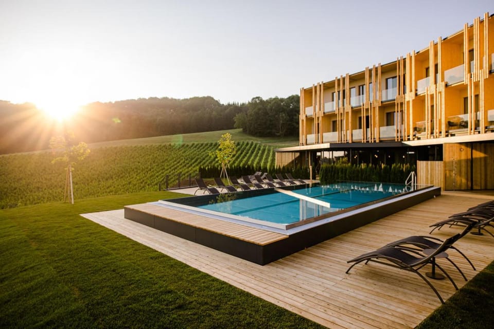 Spa and wellness centre/facilities, Swimming pool