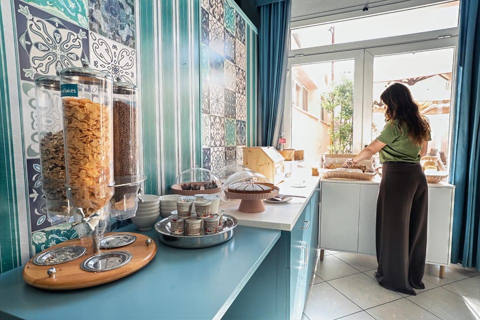 Breakfast, Continental breakfast, Buffet breakfast, Italian breakfast