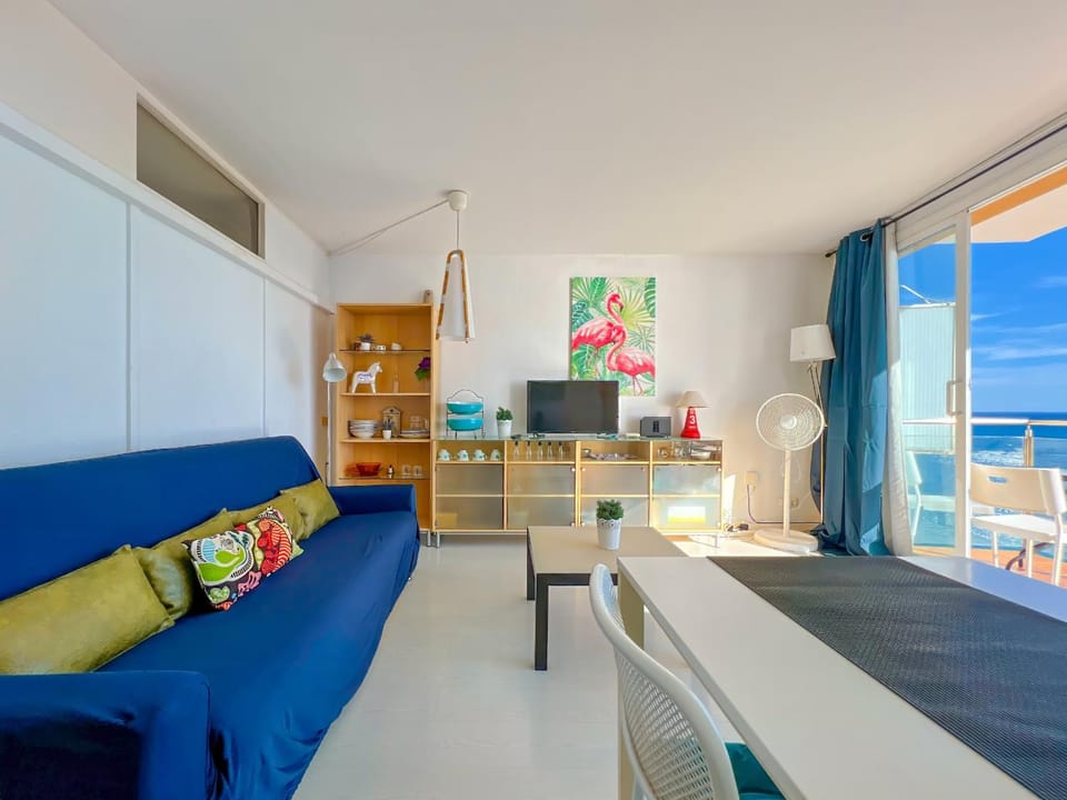 Balcony/Terrace, Living room, Beach, Sea view