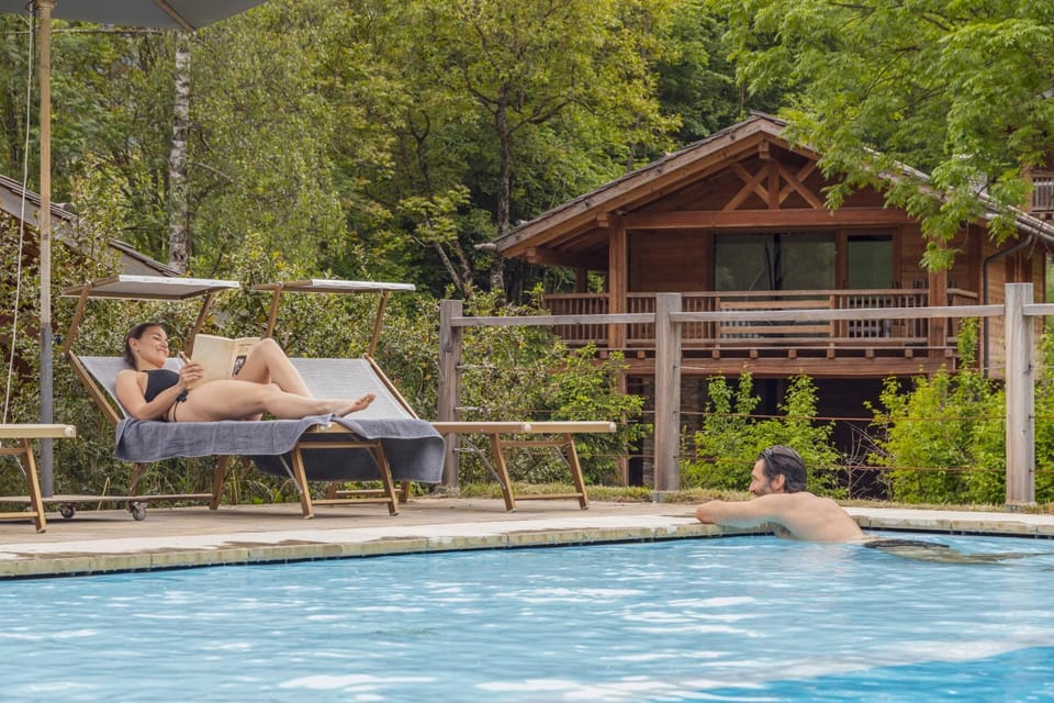 Swimming pool, Swimming pool