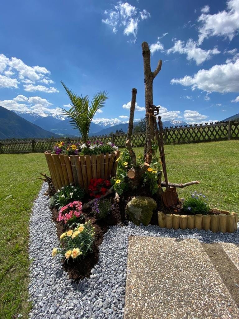 Patio, Garden, View (from property/room), Mountain view