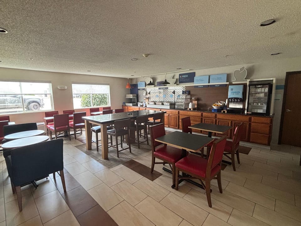 Restaurant/places to eat, Breakfast