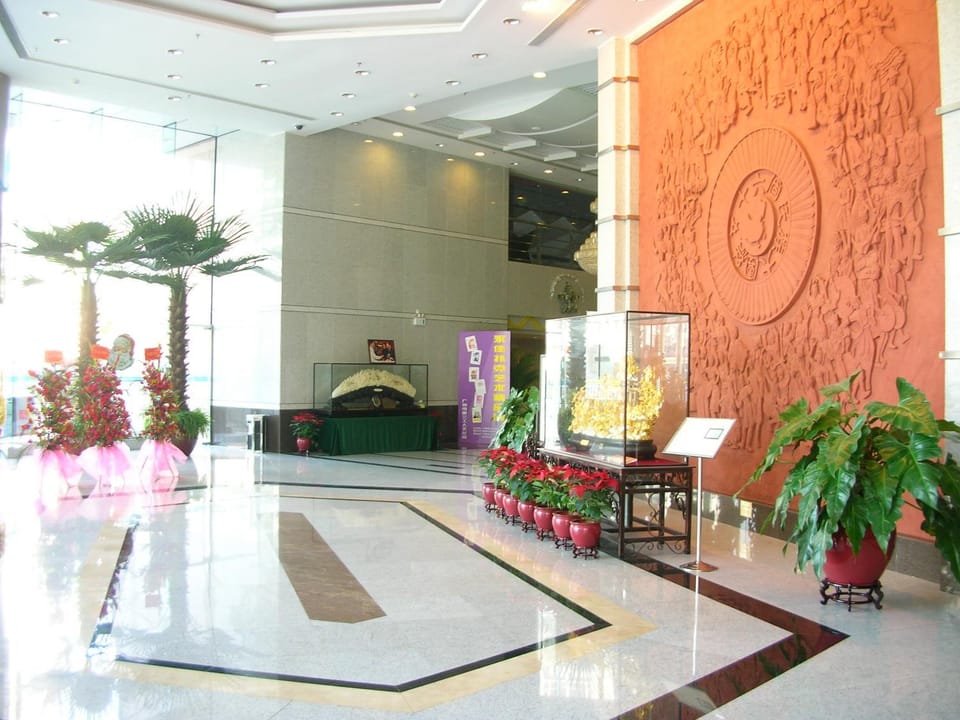 Lobby or reception, Decorative detail, On site