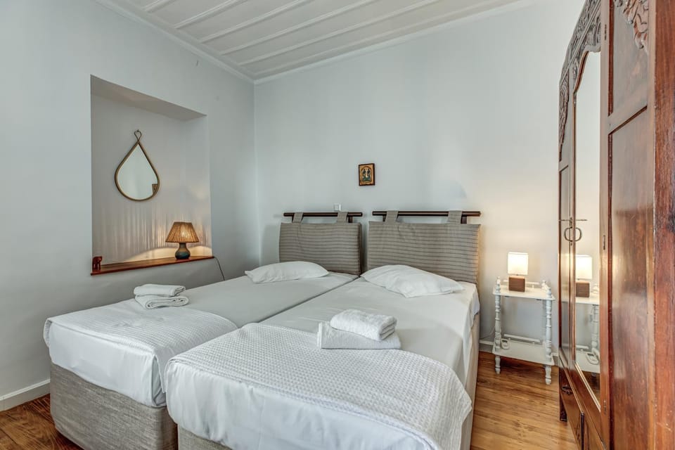 Bed, Photo of the whole room, Bedroom, towels, wardrobe