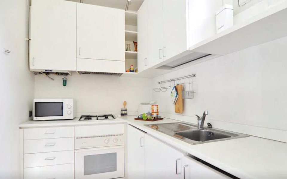Kitchen or kitchenette, Photo of the whole room