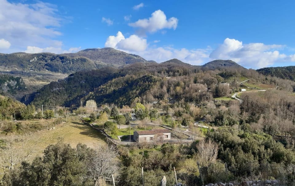 B&B Ristorante Grotta Del Romito Bed and Breakfast in Calabria