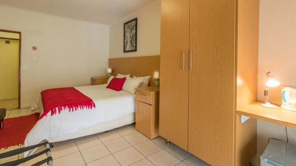 Gannet Place Guest House Bed and Breakfast in South Africa
