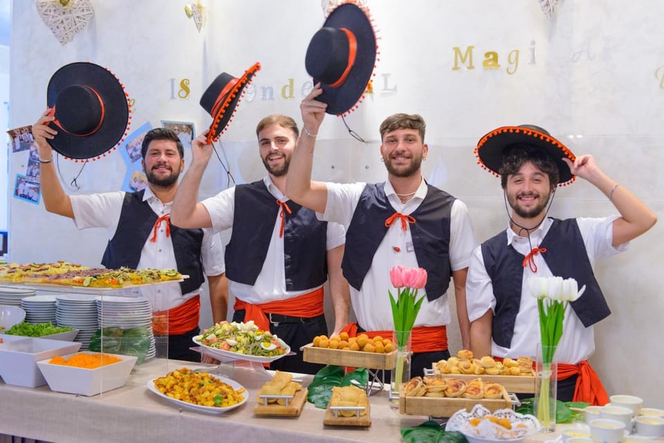 Staff, Restaurant/places to eat