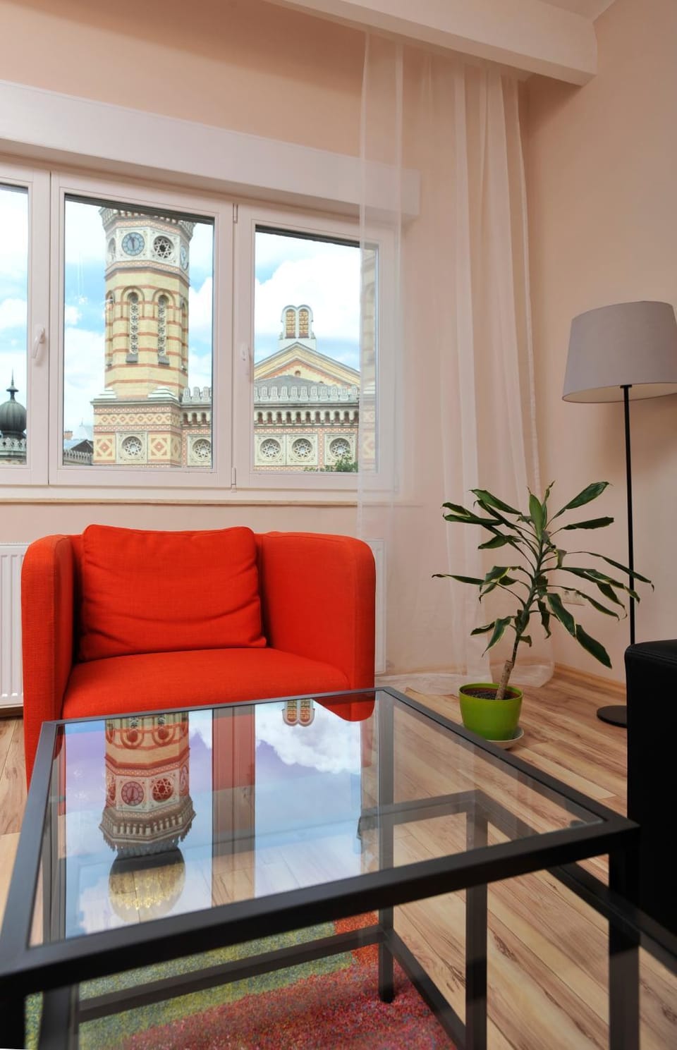 Living room, Seating area, Landmark view