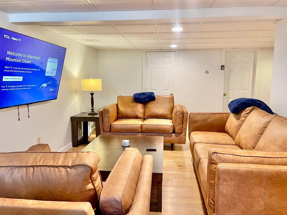 TV and multimedia, Seating area